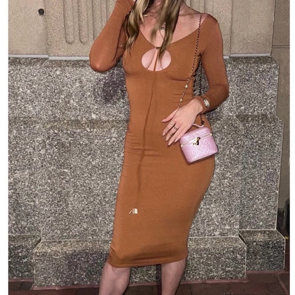 Elegant Tan Bodycon Dress